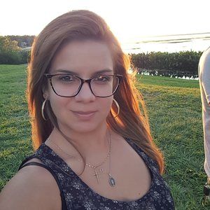 Meet your Posher, Deborah